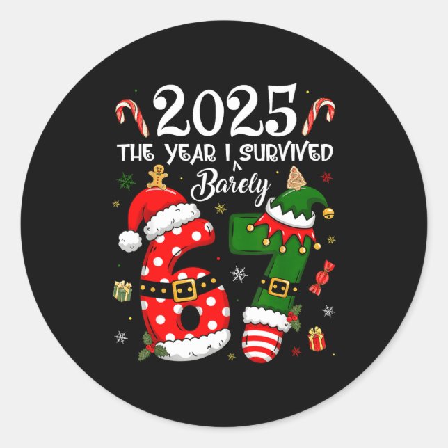 Pegatina Redonda Christmas 2025 The Year I Barely Survived Six Seve (Anverso)