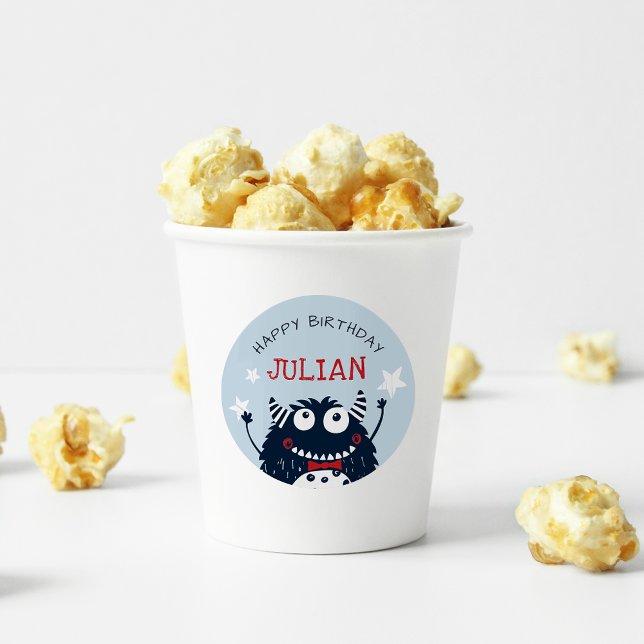 Pegatina Redonda Cielo | Nacimiento de los niños con un pequeño mon (Subido por el creador)