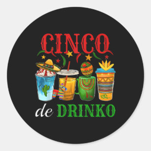 Pegatina Redonda Cinco De Drinko Hombres Mujeres Bebiendo Fami