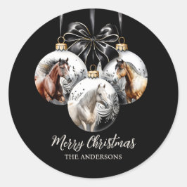 Pegatina Redonda Cita de Navidades negros y dorados de caballos