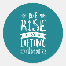 Cita inspiradora que levantamos levantando a otros