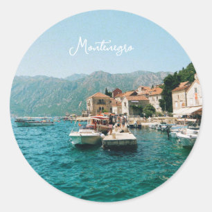 Pegatina Redonda Ciudad costera de Perast, Montenegro