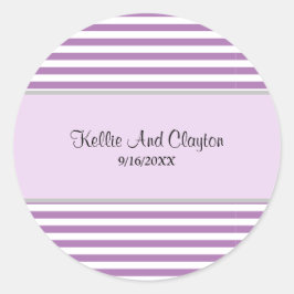 Pegatina redonda clásica de boda con rayas moradas