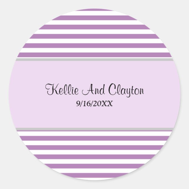 Pegatina redonda clásica de boda con rayas moradas (Anverso)