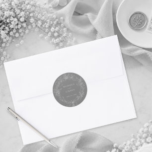 Pegatina Redonda Clásico Gris Negro Floral Corona Boda Vintage