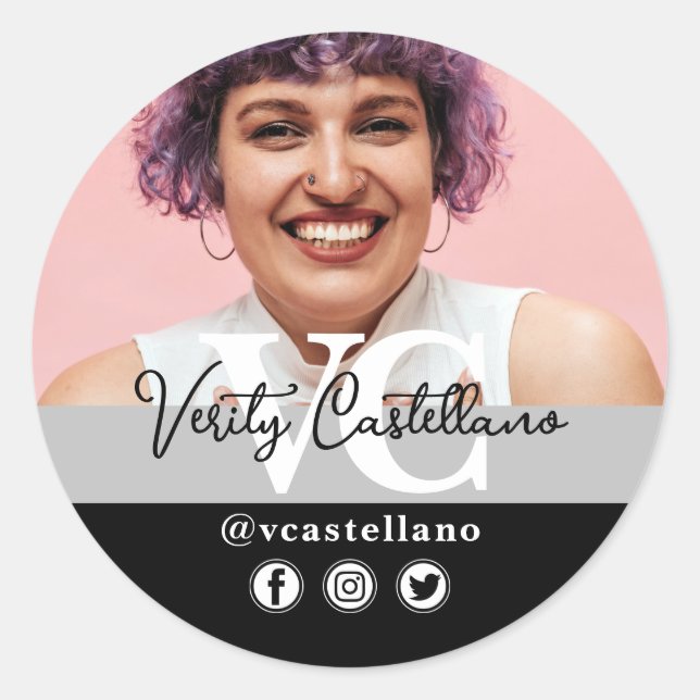 Pegatina Redonda Classic Black Modern Script Name & Personalizado P (Anverso)