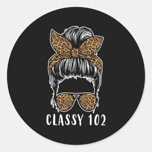 Pegatina Redonda Classy 102 Messy Bun Leopard (Anverso)