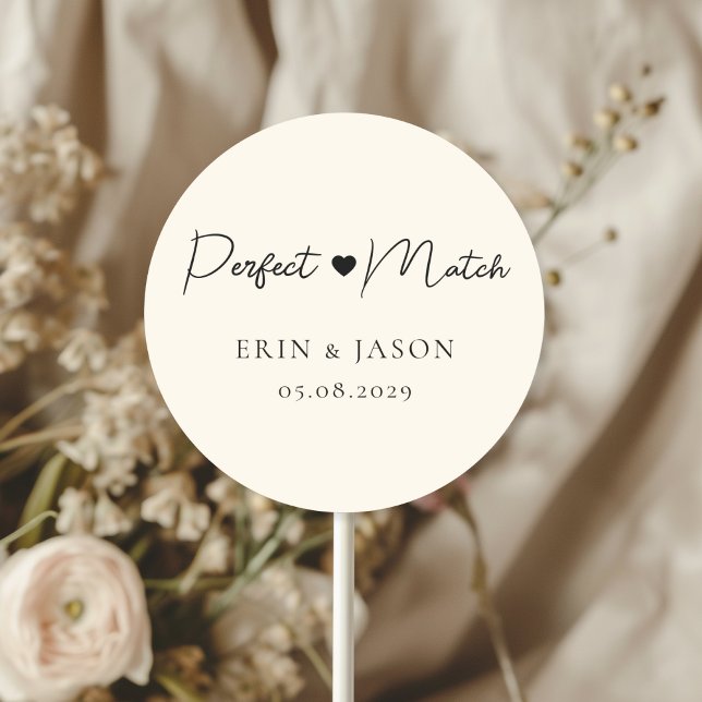 Pegatina Redonda ¡Coincidencia perfecta! Beige, elegante, simple (Perfect Match! Beige, Elegant, Simple, Heart, Classic, Round, Wedding Sticker.)