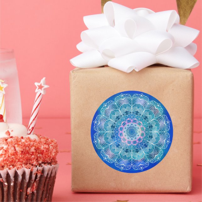 Pegatina Redonda Color azul de contorno blanco de Mandala - (Fiesta)