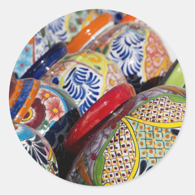 Pegatina Redonda Colorida cerámica tradicional mexicana pintada a m (Anverso)