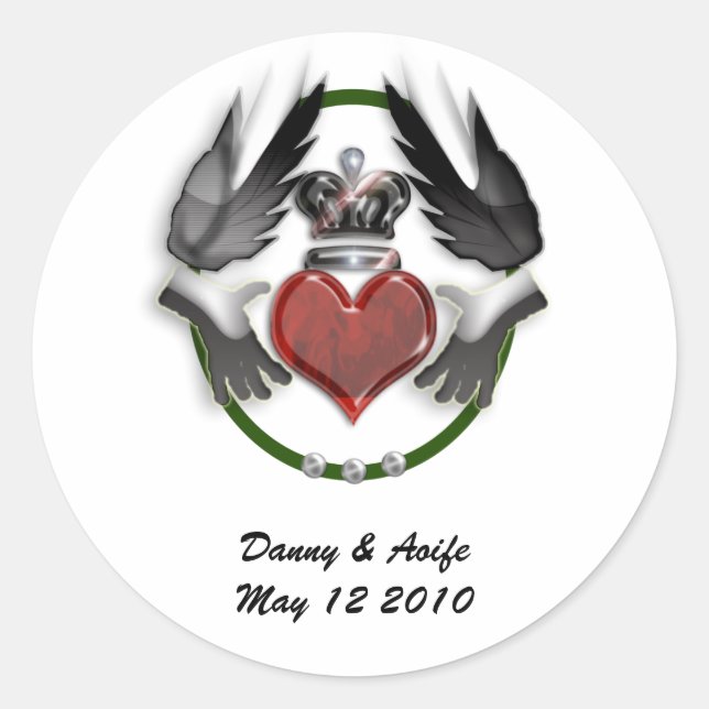 Pegatina Redonda compromiso del corazón de claddagh (Anverso)