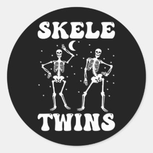 Pegatina Redonda Confrontación de gemelos Halloween Skeletwins dive