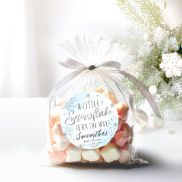 Pegatina Redonda copo de nieve en camino Baby Shower