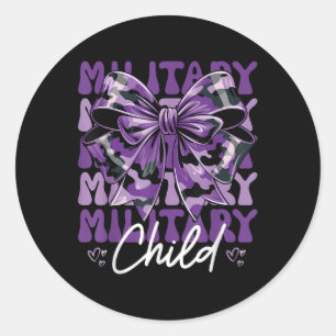 Pegatina Redonda Coqueta de niño militar dobla morada de niños camo