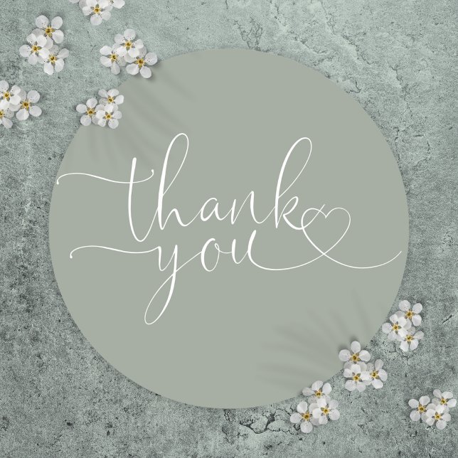 Pegatina Redonda Corazón Verde Salvia Script Gracias (Sage Green Heart Script Thank You Classic Round Sticker)