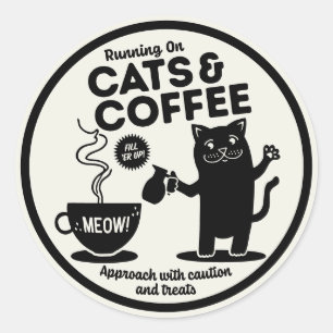 Pegatina Redonda Corriendo con Gatos y Café