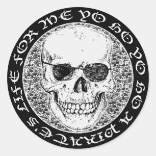 Pegatina Redonda cráneo pirata
