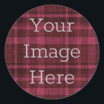 Pegatina Redonda Crea tu propio fiambre rojo de Berry   negro de pl<br><div class="desc">Crea tu propio pegatina personalizado. Subir imágenes divertidas diseños frescos texto inspirador o incluso el logotipo de su empresa. Con esta herramienta de diseño fácil de usar es tan simple como eso hacer que tu imagen se pegue en la mente de alguien. Haga clic en personalizar, simplemente puede cambiar el...</div>