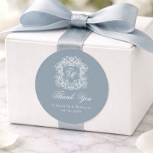 Crest de boda monograma azul polvoriento Agradecer