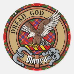 Pegatina Redonda Crest de Clan Munro sobre Tartán