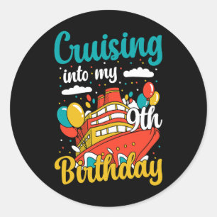 Pegatina Redonda Crucero hacia mi cumpleaños número 9 de vacaciones