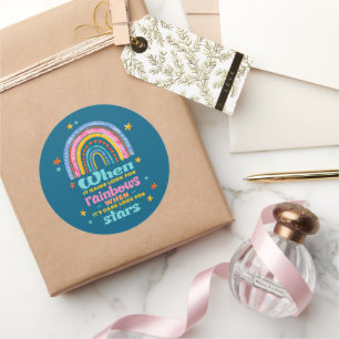 Pegatina Redonda Cuando llueve, busca arcos de lluvia