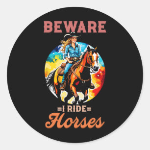 Pegatina Redonda Cuidado con montar a caballo en hípica ecuestre