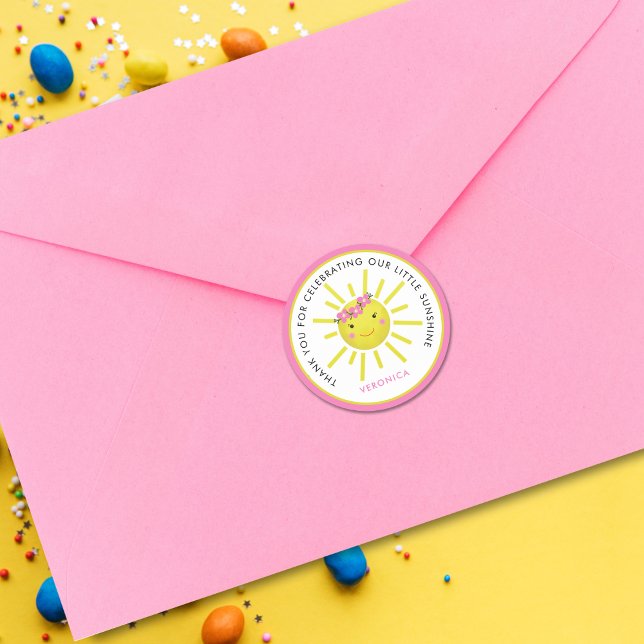 Pegatina Redonda Cuidar Nuestro Pequeño Cumpleaños Sunshine Gracias (Cute Our Little Sunshine Birthday Thank You sticker)