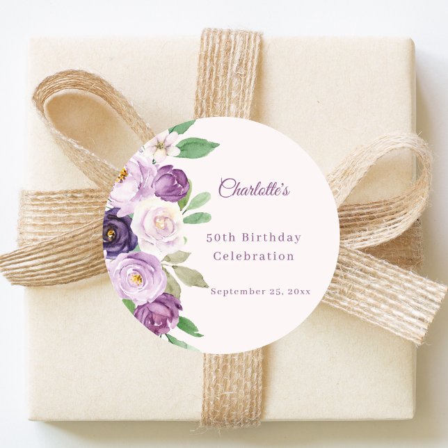 Pegatina Redonda Cumpleaños con flores violetas rosadas (Subido por el creador)