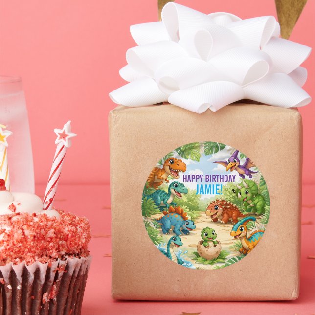 Pegatina Redonda Cumpleaños de dinosaurios para niños lindos (Subido por el creador)
