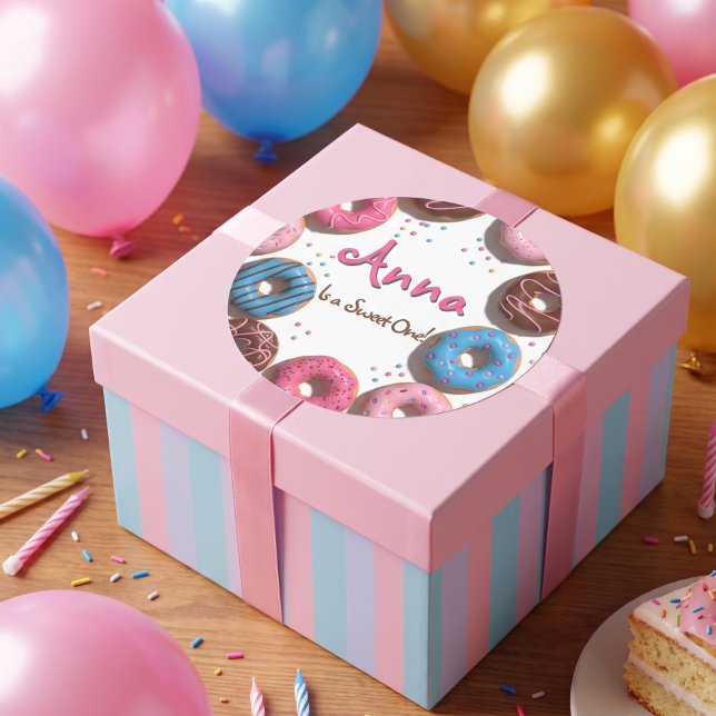Pegatina Redonda Cumpleaños de Donut Dulce  (Subido por el creador)