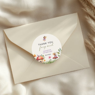 Pegatina Redonda Cumpleaños de Hada Gracias Hada Mucho