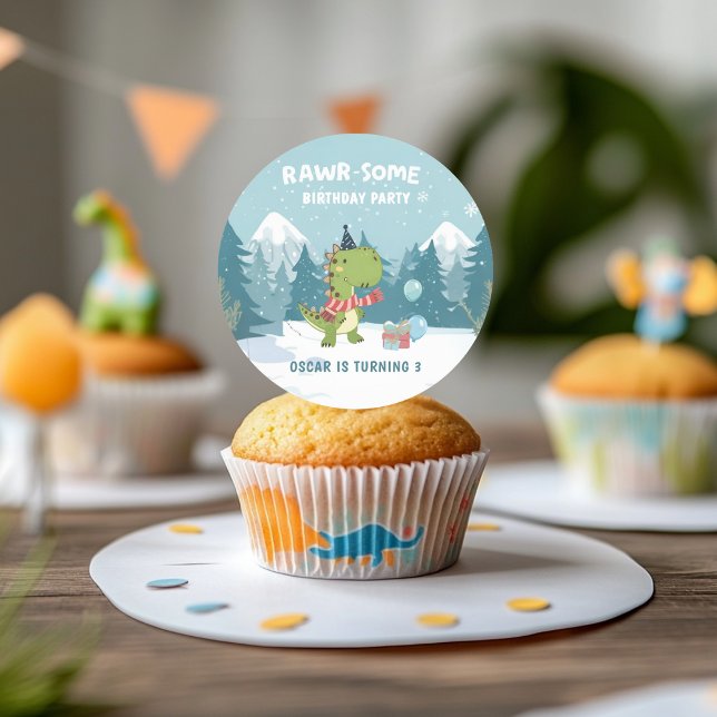 Pegatina Redonda cumpleaños de invierno de dinosaurios RAWR-Some (Subido por el creador)