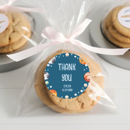 Pegatina Redonda cumpleaños de los niños deportivos de bolas