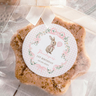 Pegatina Redonda Cumpleaños de niña con conejo globo lazo rosa