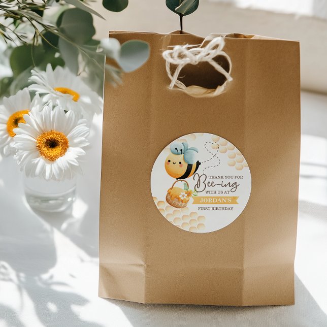 Pegatina Redonda Cumpleaños de Sweet Bee (Subido por el creador)