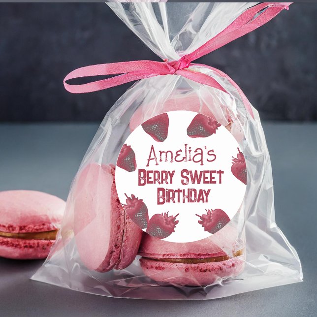 Pegatina Redonda Cumpleaños personalizado de fresa (Subido por el creador)