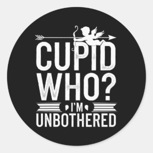Pegatina Redonda Cupido a quien no me importa el Día Anti San Valen