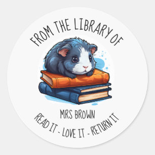 Pegatina Redonda Cute Conejillo de Indias Leyendo Libros Sticker   