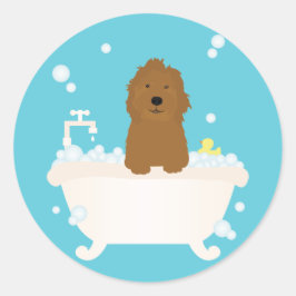 Pegatina Redonda Cute Goldendoodle Bubble Bath