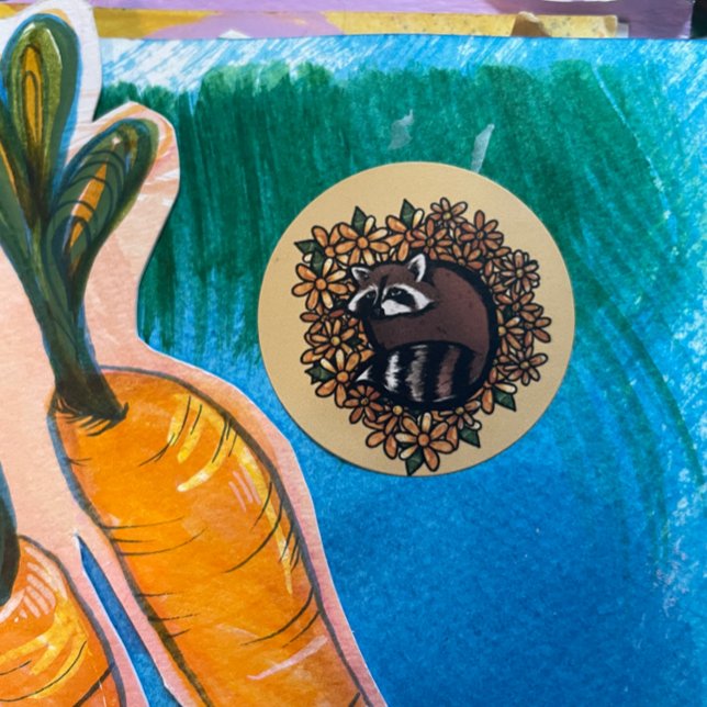 Pegatina Redonda Cute Raccoon Daisy Flower Art (Subido por el creador)