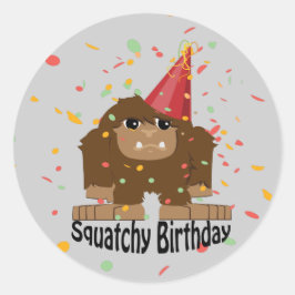 Pegatina Redonda Cute Squatchy Birthday Bigfoot