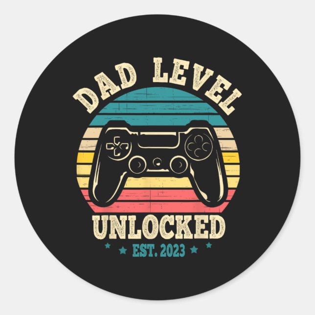 Pegatina Redonda Dad Level Unlocked Est. 2023 New Daddy I Leveled U (Anverso)
