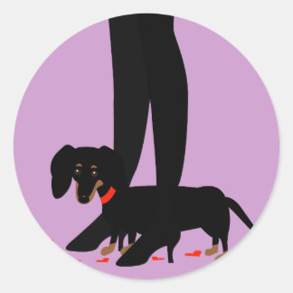 Pegatina Redonda De los chicas de la noche Dachshund hacia fuera -