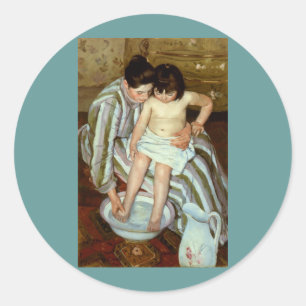 Pegatina Redonda Del niño de Mary Cassatt el baño (circa 1892)