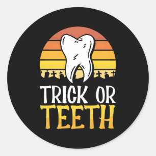 Pegatina Redonda Dentista Halloween Trick O Trate Dental Assistant