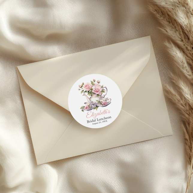 Pegatina Redonda Desayuno Merienda Té de Almuerzo Nupcial de Rosas  (Blush Pink Roses Bridal Luncheon Tea Brunch Classic Round Sticker on a small envelope.)