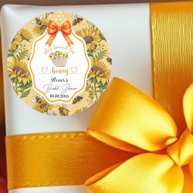 Pegatina Redonda Despedida de soltera She Found Her Honey Bridal Sh (Subido por el creador)