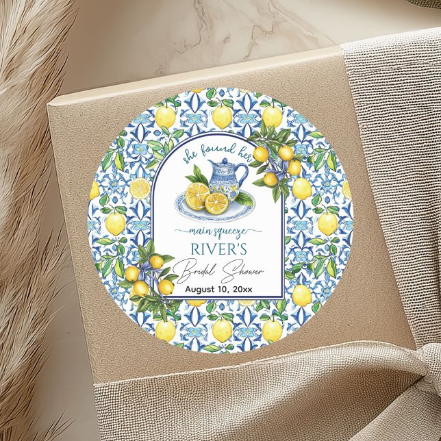 Pegatina Redonda Despedida de soltera She Found Her Main Squeeze (Subido por el creador)