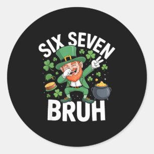 Pegatina Redonda Día de San Patricio seis siete duende meme 67